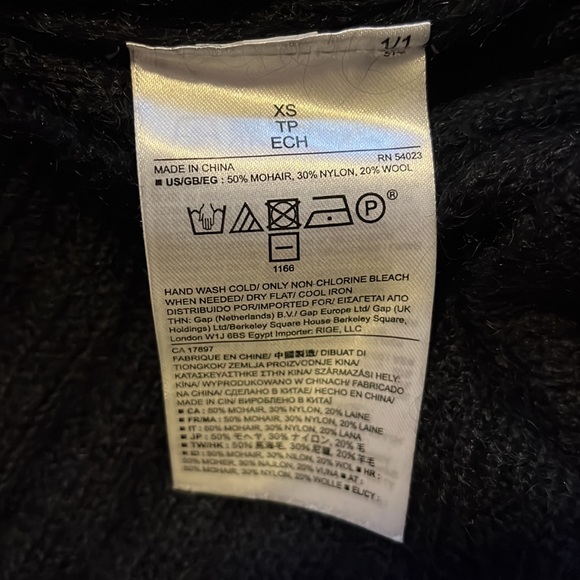 EC size XS Banana Republic Black Oversized Mohair Blend Turtle Neck Sweater - Picture 7 of 7